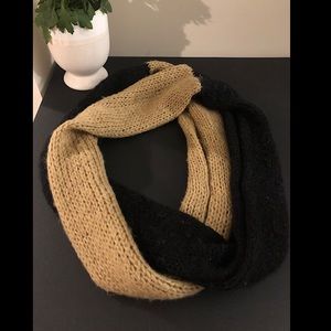Michael Kors Blocked Colour Scarf